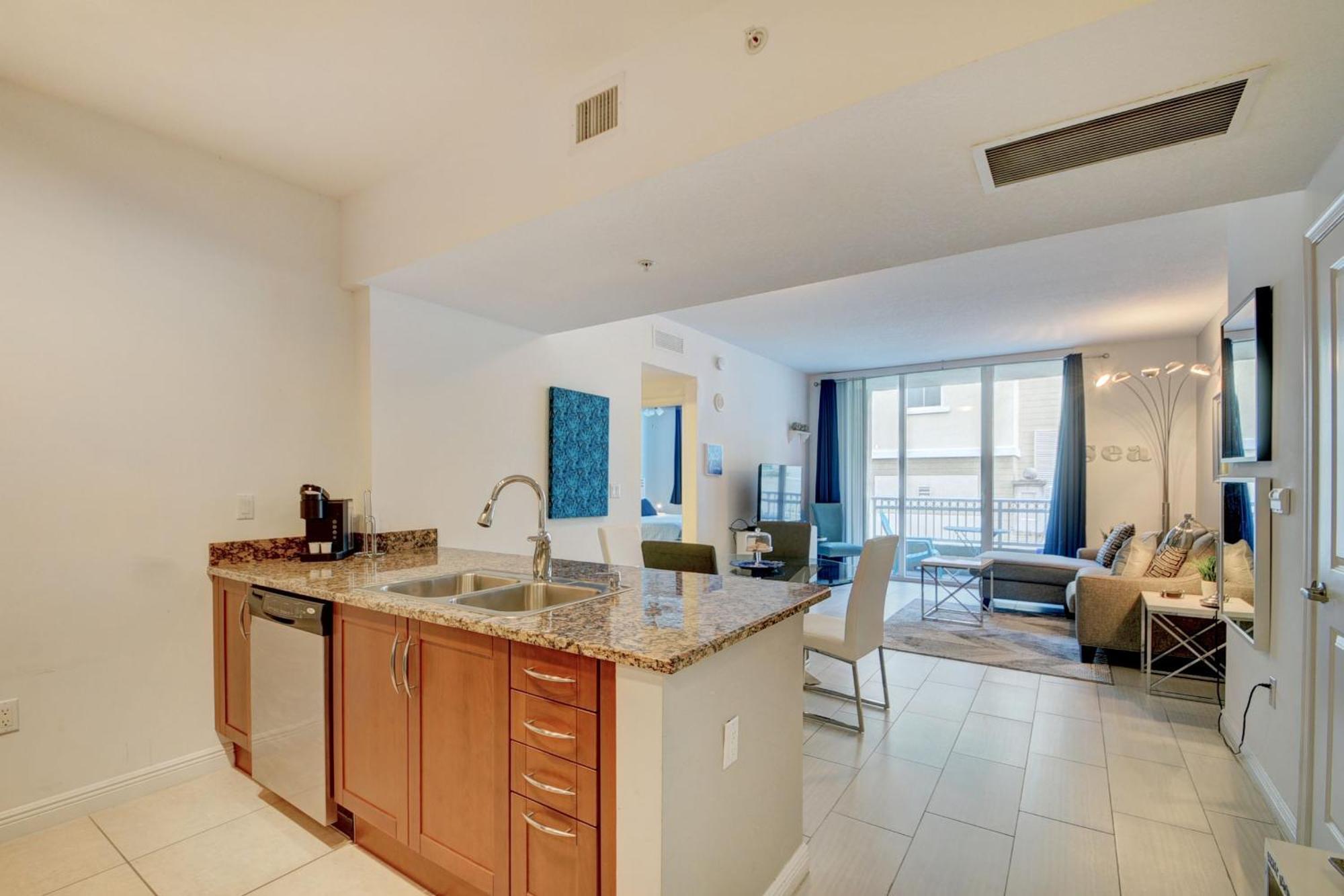 Amazing One-Bedroom In Casa Costa!Beach Pass Inc! Boynton Beach Bagian luar foto